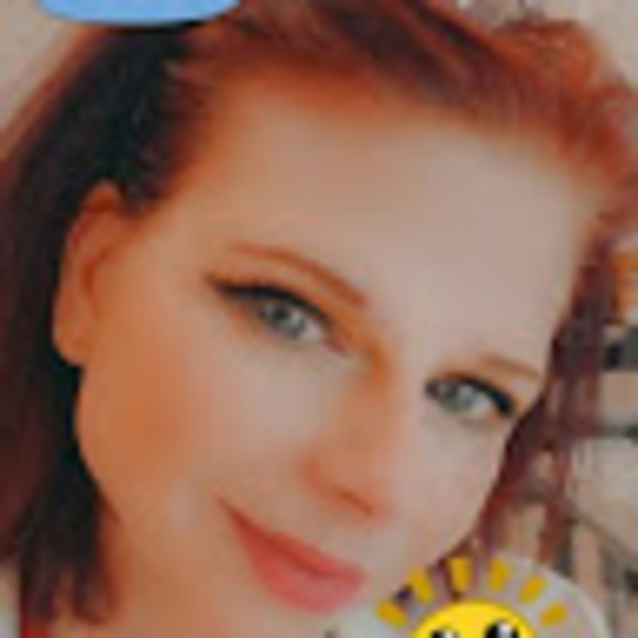 Meet your Posher, Leesha - Picture 1 of 1